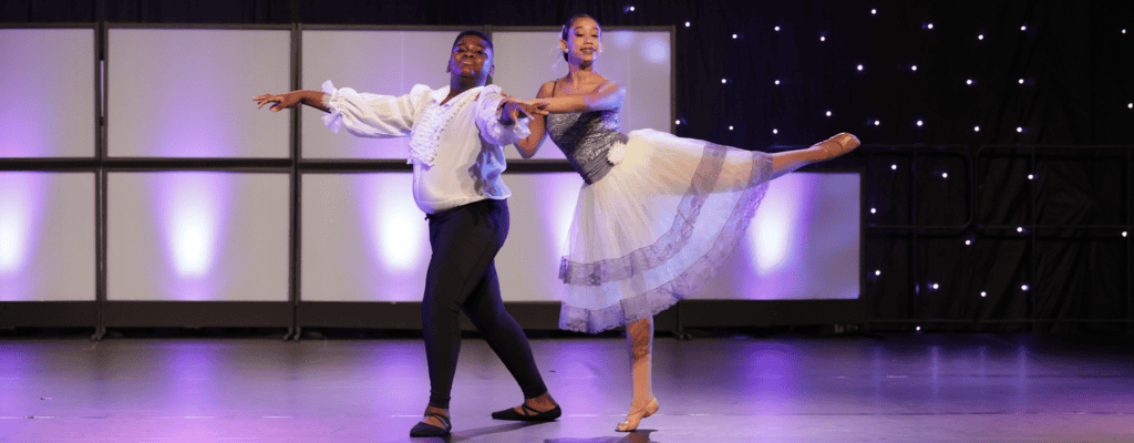 StandUp_ZionScarlett_2019